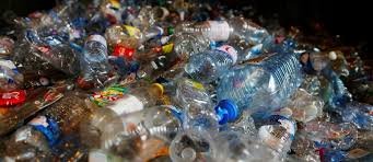 Les bouteilles en plastique et en verre seront consignées au Québec à l'automne 2022