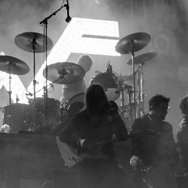 Weezer présente «Week-End Woman»