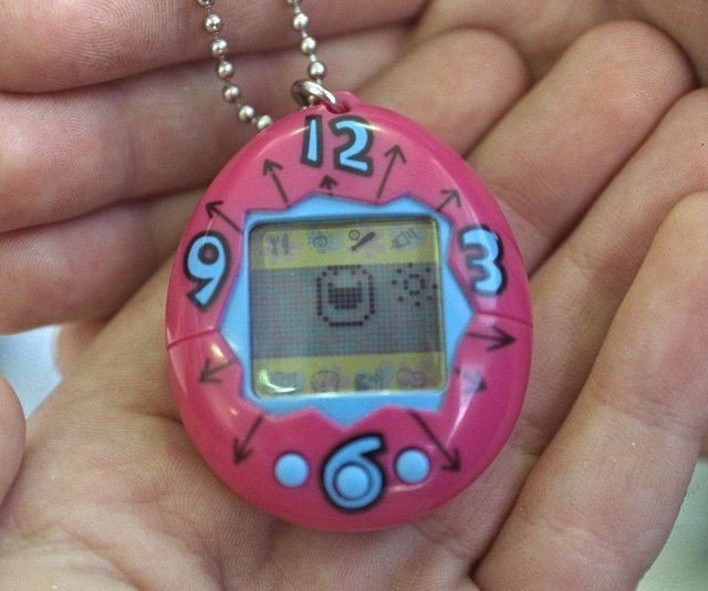 LE TAMAGOTCHI CONTRE-ATTAQUE !