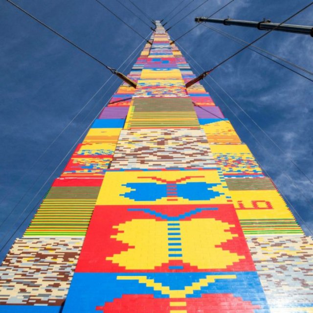 LA PLUS HAUTE TOUR À LEGO AU MONDE
