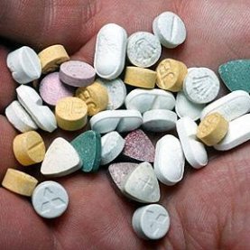 Il commandait une drogue par Internet Il commandait une drogue par Internet