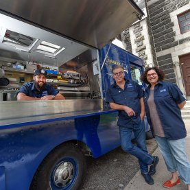 Projet-pilote pour la cuisine de rue à Québec! Projet-pilote pour la cuisine de rue à Québec!