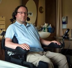 En besoin d'argent pour se payer des douches! En besoin d'argent pour se payer des douches!
