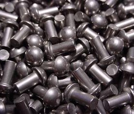 Acheter un rivet, ça vous tente? Acheter un rivet, ça vous tente?