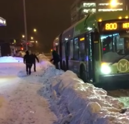 Déneigement encore difficile à Québec