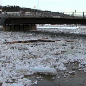 Les inondations continuent de causer bien des maux de tête Les inondations continuent de causer bien des maux de tête