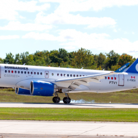 Bombardier : Philippe Couillard prône la ligne dure contre Boeing Bombardier : Philippe Couillard prône la ligne dure contre Boeing