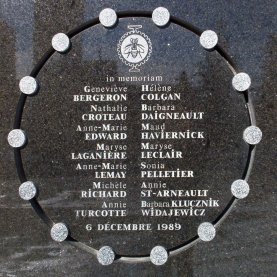 La tragédie de polytechnique commémorée à Québec La tragédie de polytechnique commémorée à Québec