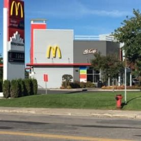 Début d'incendie au McDo du boulevard Hamel à Québec Début d'incendie au McDo du boulevard Hamel à Québec
