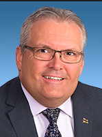 Le PLQ savait depuis 2014 pour les inconduites du député Yves St-Denis. Le PLQ savait depuis 2014 pour les inconduites du député Yves St-Denis.