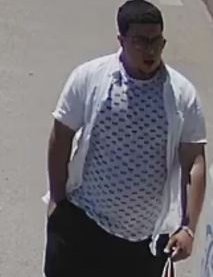 RECHERCHE DE SUSPECTS POUR VOLS RECHERCHE DE SUSPECTS POUR VOLS