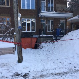 Une maison menace de s'effondrer dans Saint-Sacrement