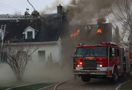 Deux maisons endommagées par le feu à L'Ancienne-Lorette