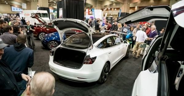 Un premier salon pour les véhicules électriques à Québec