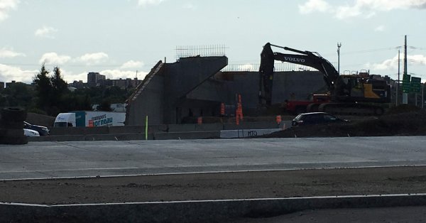 Travaux sur l'autoroute Henri-IV: nouvelle entrave à compter de lundi Travaux sur l'autoroute Henri-IV: nouvelle entrave à compter de lundi