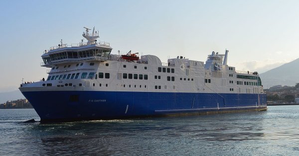 Québec veut améliorer la desserte maritime entre le Bas-Saint-Laurent et la Côte-Nord Québec veut améliorer la desserte maritime entre le Bas-Saint-Laurent et la Côte-Nord