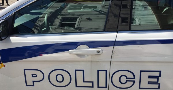 Vieux-Port: Automobiliste agressé lors d'une tentative de vol Vieux-Port: Automobiliste agressé lors d'une tentative de vol