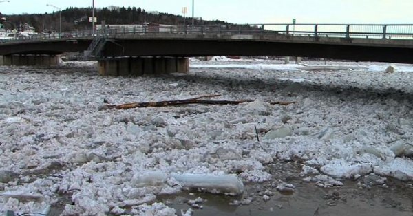 Un comité d'experts indépendants devra faire des recommandations à Québec pour prévenir les inondations en Beauce Un comité d'experts indépendants devra faire des recommandations à Québec pour prévenir les inondations en Beauce