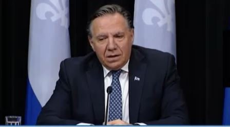 François Legault lance un appel aux médecins