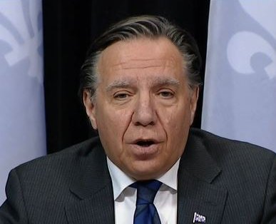 François Legault s'adresse aux travailleurs de la santé: 