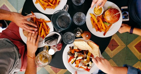 Québec autorise la reprises des activités dans le secteur de la restauration