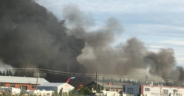 La cause de l'incendie chez Palettes PAL bois de Lévis bientôt connue