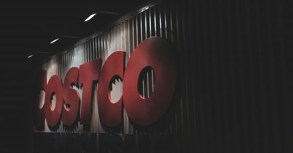 ÉCLOSION DE COVID-19 CHEZ LES EMPLOYÉS DU COSTCO LEBOURGNEUF ÉCLOSION DE COVID-19 CHEZ LES EMPLOYÉS DU COSTCO LEBOURGNEUF