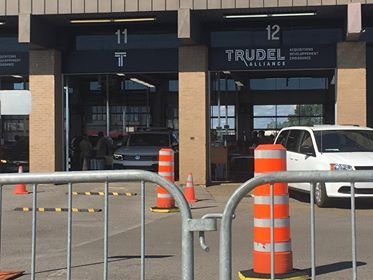 ÉCLOSION CHEZ COSTCO: LE CALME APRÈS LA TEMPÊTE ÉCLOSION CHEZ COSTCO: LE CALME APRÈS LA TEMPÊTE