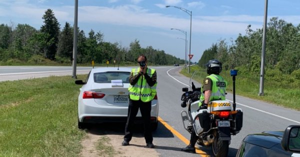 OPÉRATION SUR L'AUTOROUTE 20: PRÈS DE 400 INFRACTIONS CONSTATÉES