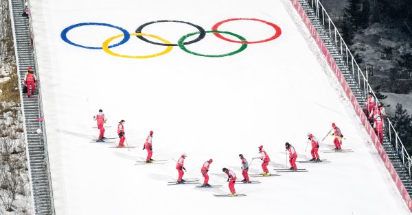 LES JEUX OPLYMPIQUES D'HIVER À QUÉBEC EN 2030 ? LES JEUX OPLYMPIQUES D'HIVER À QUÉBEC EN 2030 ?