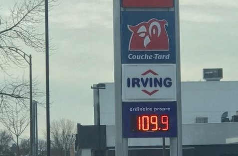 HAUSSE DU PRIX DE L'ESSENCE À QUÉBEC HAUSSE DU PRIX DE L'ESSENCE À QUÉBEC