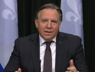 FRANCOIS LEGAULT RÉCLAME L'INTERDICTION DES VOYAGES À L'ÉTRANGER