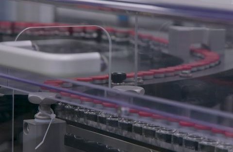 LE VACCIN D'ASTRAZENECA SUSCITE DES CRAINTES LE VACCIN D'ASTRAZENECA SUSCITE DES CRAINTES