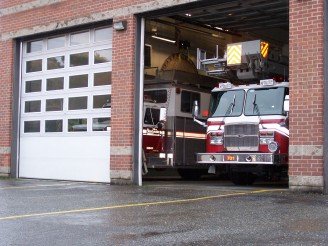 IMMEUBLE DÉTRUIT PAR LES FLAMMES À CHATEAU-RICHER