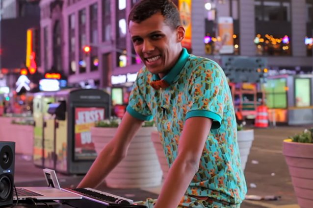 Stromae dans les rues de NYC, c'est du bonbon!