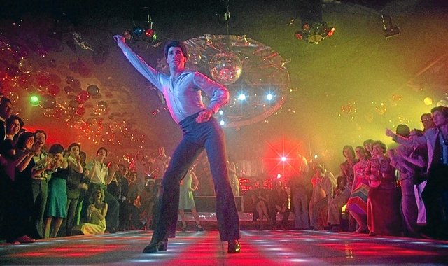 Buzz: Uptown Funk en 100 scènes de films de danse