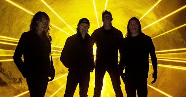 Nouveautés de la semaine: METALLICA, MANESKIN, FALL OUT BOY ET PLUS!